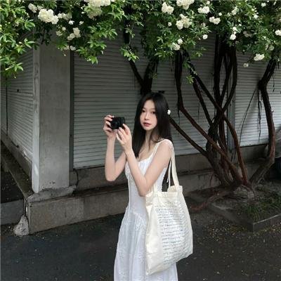 情系月亮湾